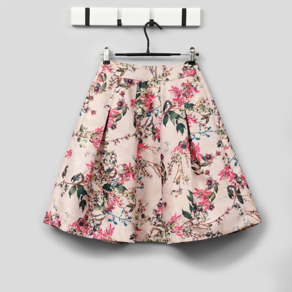 New DVF Skirt - Picture 3 of 11